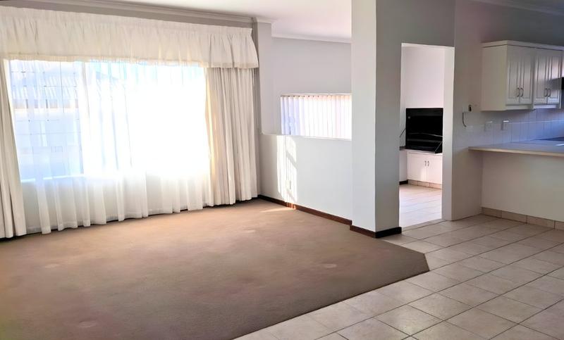 3 Bedroom Property for Sale in Heiderand Western Cape